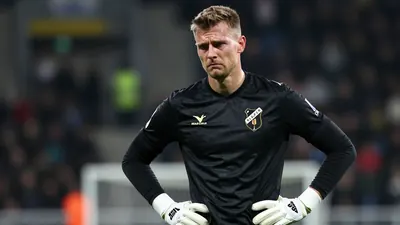 BK Häcken lost 3-1 to Västerås SK at Nordic Wellness Arena after Leo Väisänen received a red card just before halftime